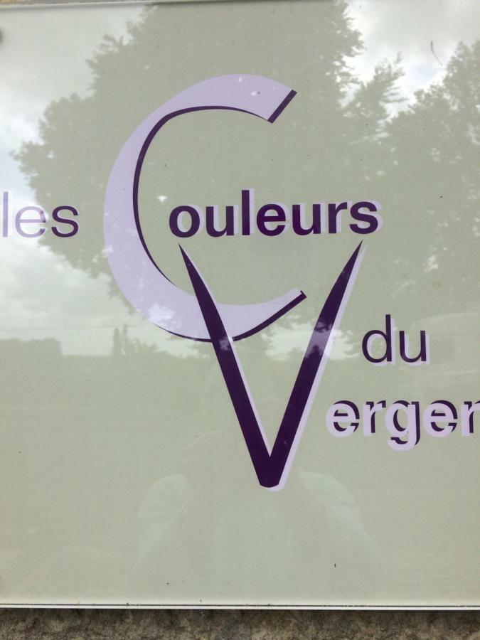 Les Couleurs Du Verger Beaumont-les-Autels Exterior foto