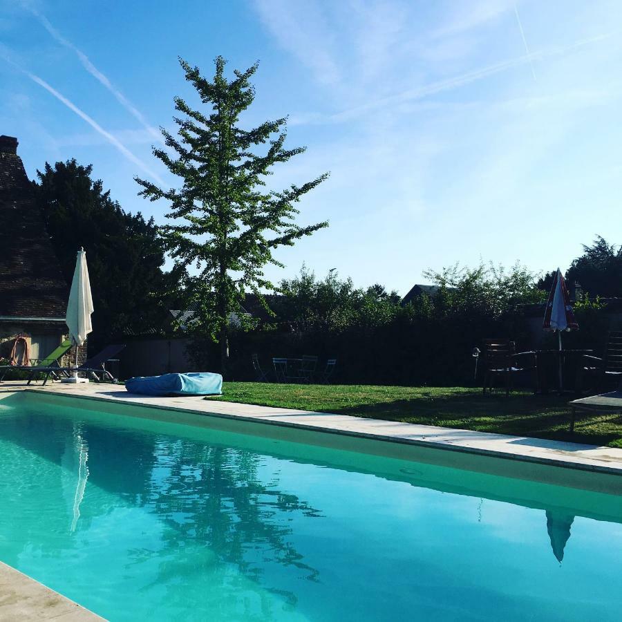 Les Couleurs Du Verger Beaumont-les-Autels Exterior foto